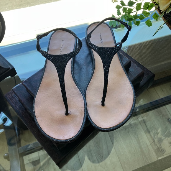 Chinese Laundry Black Sparkle Flip Flops Sandals  - Size 10 - Picture 2 of 10